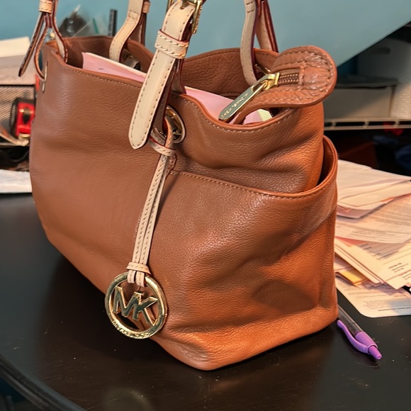 MICHAEL KORS BEAUTIFUL BROWN BAG - Picture 6 of 12